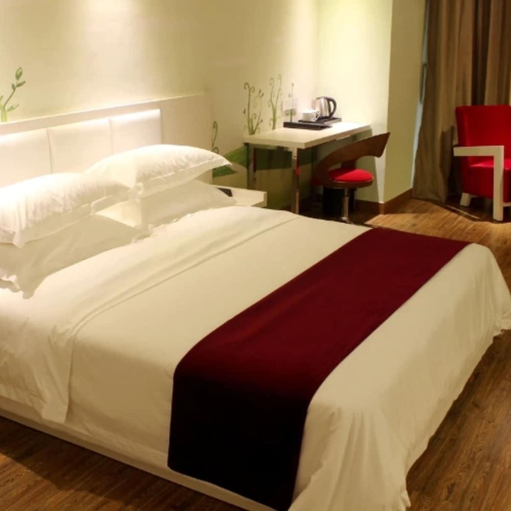 Grand Nest Hotel Zhuhai Exterior photo