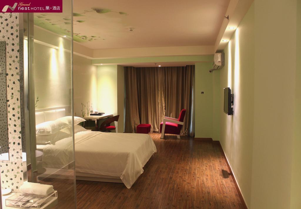 Grand Nest Hotel Zhuhai Room photo